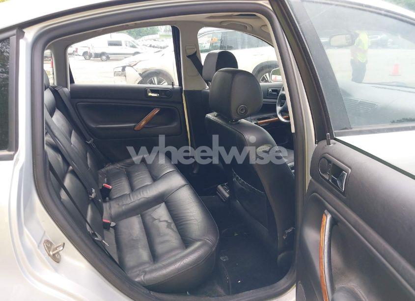 Photo 8 of 1999 Volkswagen Passat GLX (VIN WVWPD63B4XE505023)