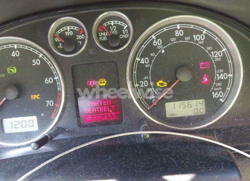 Photo 7 of 2002 Volkswagen Passat GLX (VIN WVWRH63B72P040909)