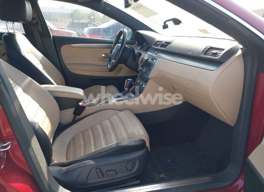 Photo 5 of 2013 Volkswagen Cc 2.0T LUX (VIN WVWRP7AN5DE570803)