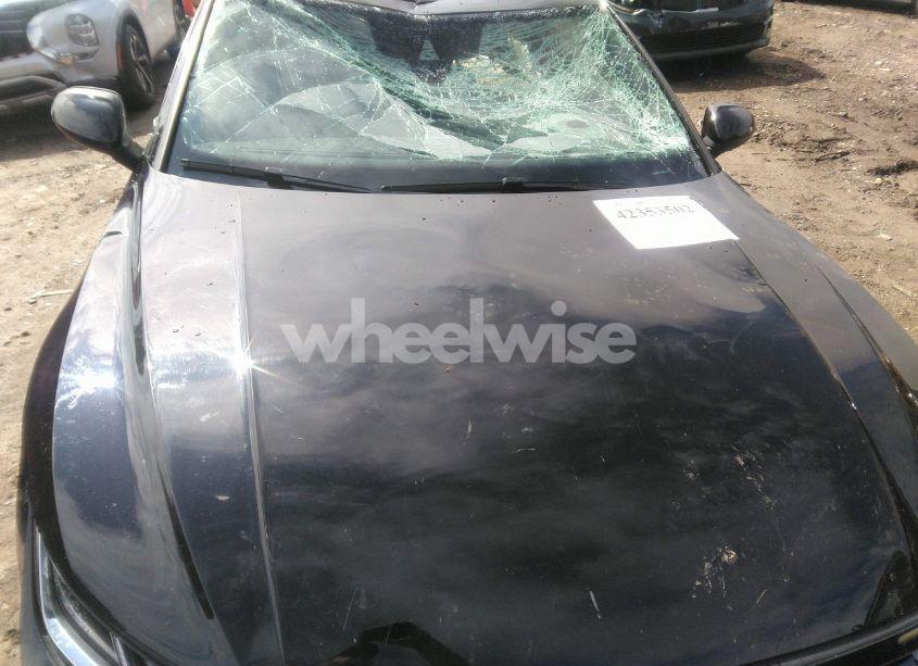 Photo 10 of 2019 Volkswagen Arteon 2.0T SEL R-LINE (VIN WVWSR7AN5KE006772)