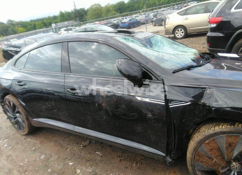 Photo 12 of 2019 Volkswagen Arteon 2.0T SEL R-LINE (VIN WVWSR7AN5KE006772)