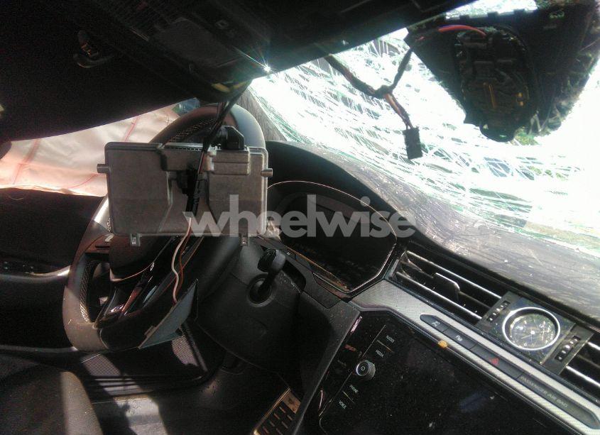 Photo 14 of 2019 Volkswagen Arteon 2.0T SEL R-LINE (VIN WVWSR7AN5KE006772)