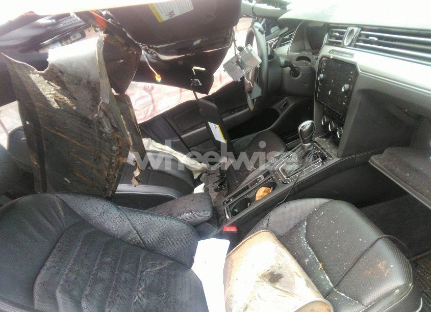 Photo 5 of 2019 Volkswagen Arteon 2.0T SEL R-LINE (VIN WVWSR7AN5KE006772)