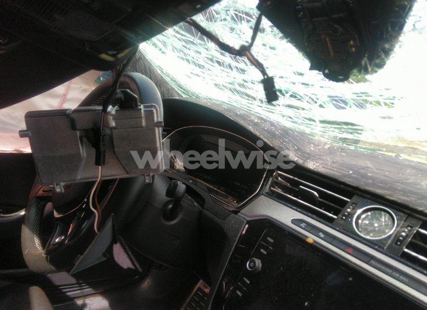 Photo 7 of 2019 Volkswagen Arteon 2.0T SEL R-LINE (VIN WVWSR7AN5KE006772)