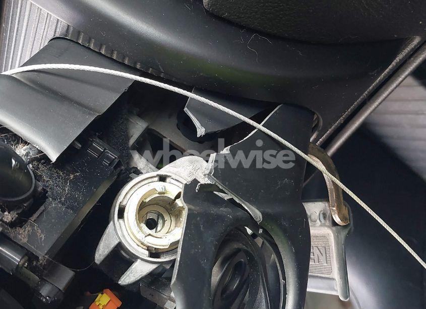 Photo 17 of 2002 Volkswagen Passat GLX (VIN WVWTH63B52P177417)