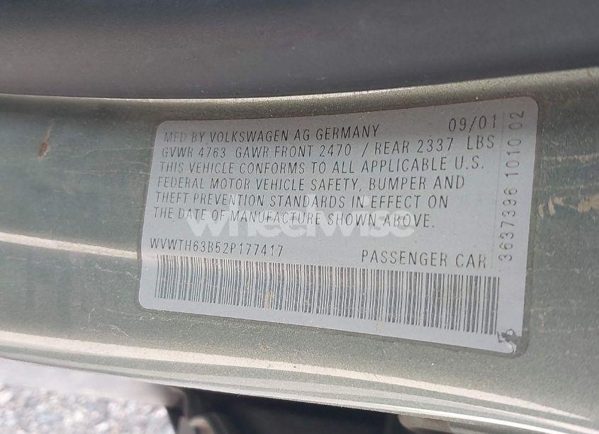 Photo 9 of 2002 Volkswagen Passat GLX (VIN WVWTH63B52P177417)