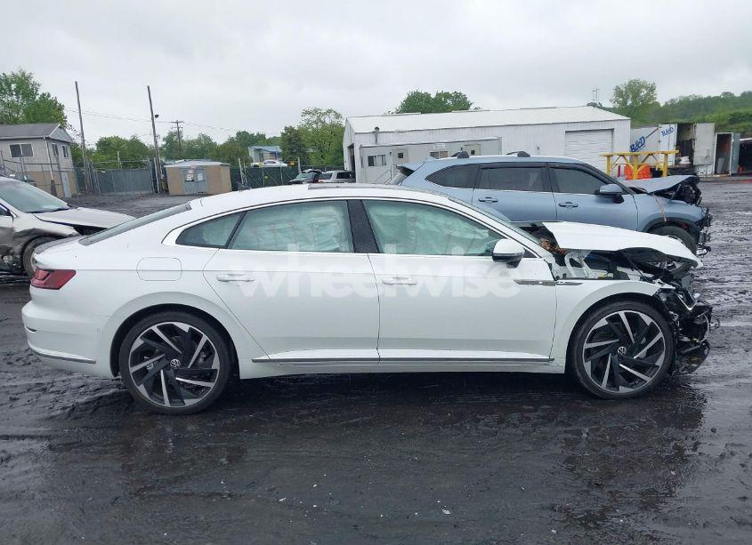Photo 13 of 2023 Volkswagen Arteon 2.0T SEL PREMIUM R-LINE (VIN WVWTR7AN4PE014292)
