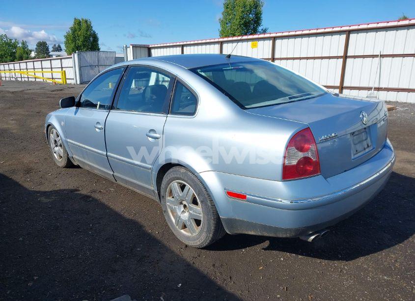 Photo 3 of 2002 Volkswagen Passat W8 (VIN WVWUK63B02P308663)