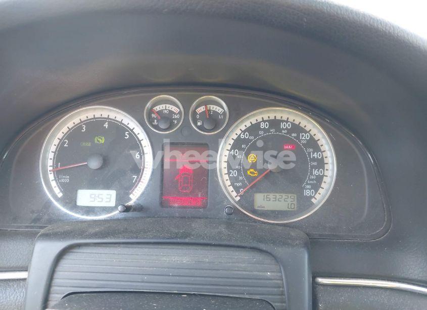 Photo 7 of 2002 Volkswagen Passat W8 (VIN WVWUK63B02P308663)