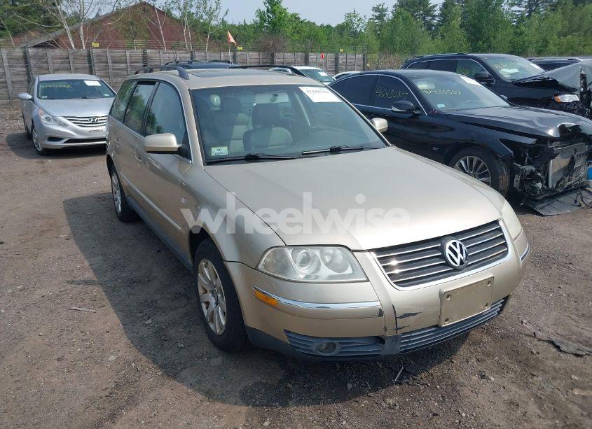 2001 Volkswagen Passat GLS (VIN WVWVD63B61E177862) main photo