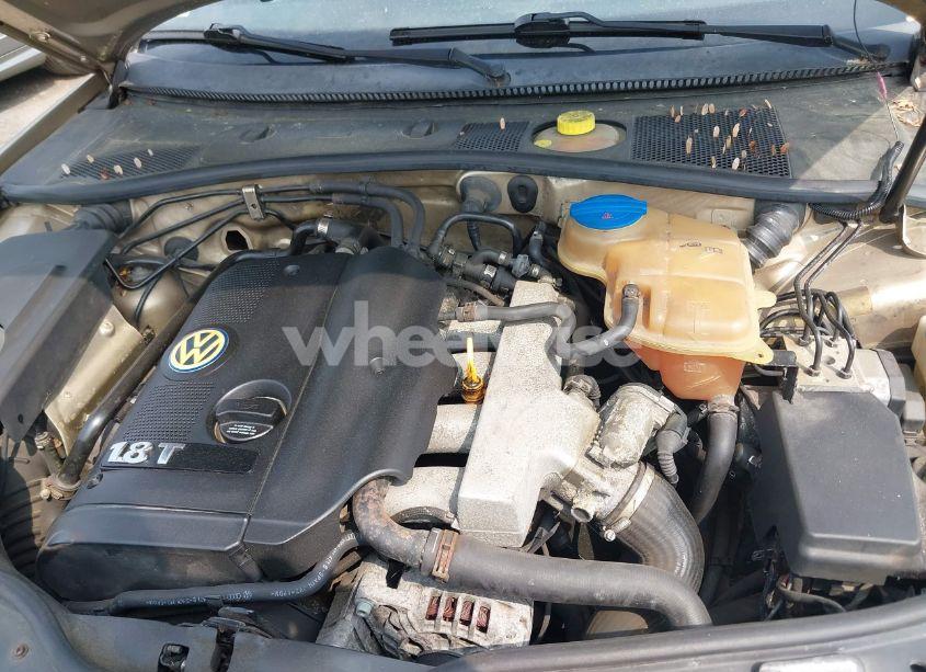 Photo 10 of 2001 Volkswagen Passat GLS (VIN WVWVD63B61E177862)