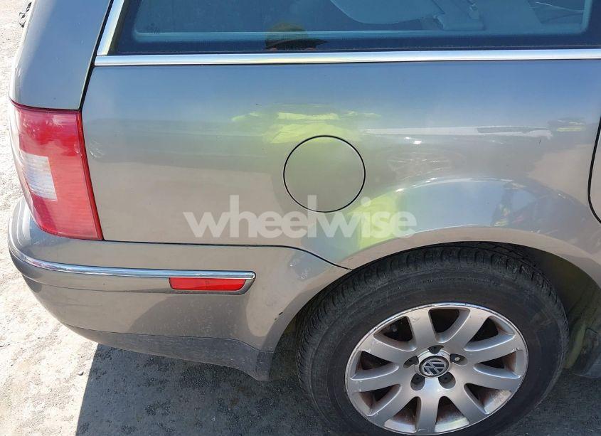 Photo 6 of 2003 Volkswagen Passat GLS (VIN WVWVD63B73E368886)