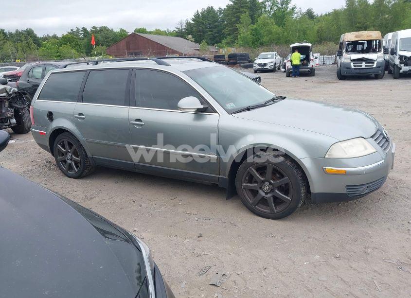 Photo 13 of 2004 Volkswagen Passat GLS (VIN WVWVD63BX4E290945)