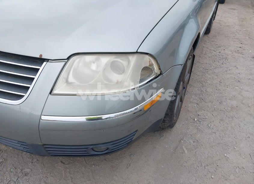 Photo 6 of 2004 Volkswagen Passat GLS (VIN WVWVD63BX4E290945)