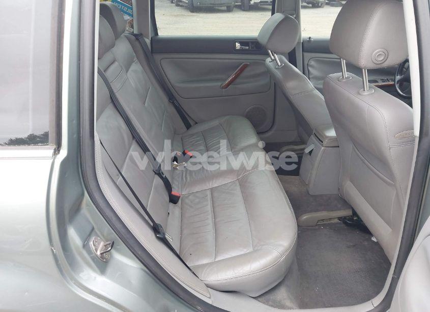 Photo 8 of 2004 Volkswagen Passat GLS (VIN WVWVD63BX4E290945)