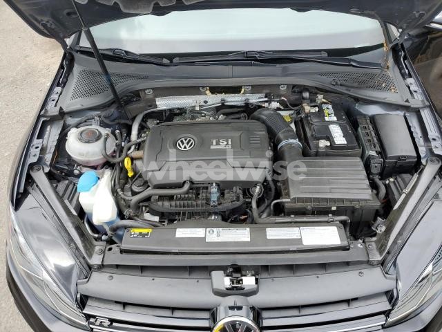 Photo 10 of 2018 VOLKSWAGEN GOLF R (VIN WVWVF7AU1JW224536)