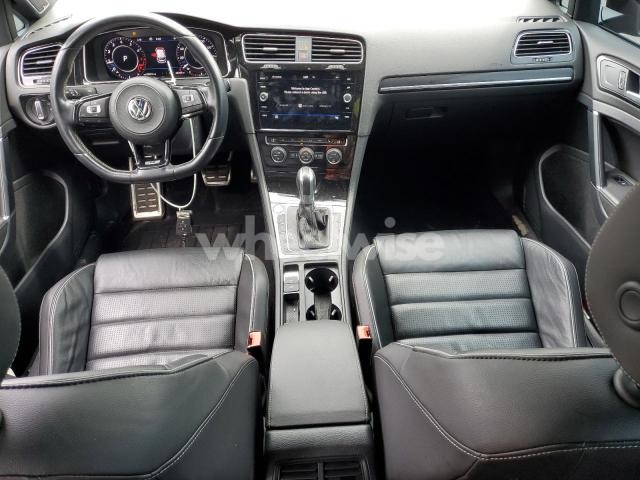 Photo 2 of 2018 VOLKSWAGEN GOLF R (VIN WVWVF7AU1JW224536)