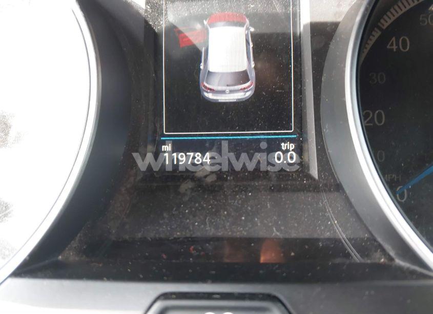 Photo 15 of 2017 Volkswagen Golf R 4-DOOR W/DCC NAVIGATION (VIN WVWVF7AU2HW072048)