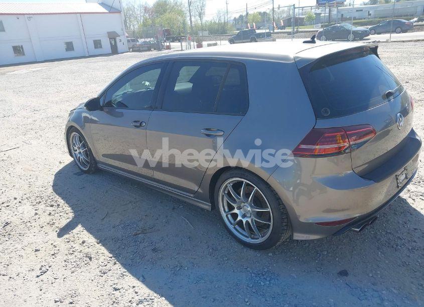 Photo 3 of 2017 Volkswagen Golf R 4-DOOR W/DCC NAVIGATION (VIN WVWVF7AU5HW015469)