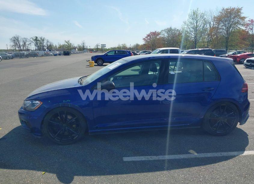 Photo 14 of 2019 Volkswagen Golf R 2.0T W/DCC NAVIGATION (VIN WVWWA7AU7KW209348)