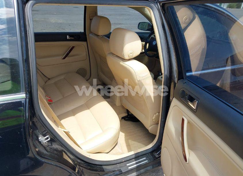 Photo 8 of 2002 Volkswagen Passat GLX (VIN WVWYH63B42E263027)