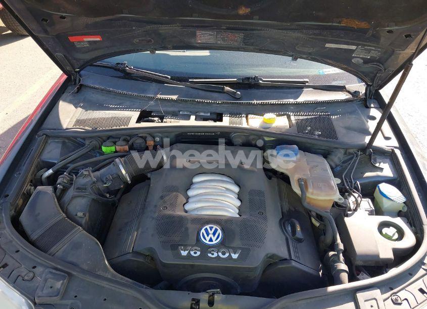 Photo 10 of 2003 Volkswagen Passat GLX (VIN WVWYH63B63E168244)