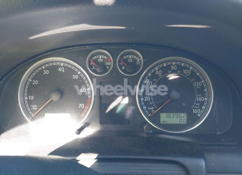 Photo 7 of 2003 Volkswagen Passat GLX (VIN WVWYH63B63E168244)