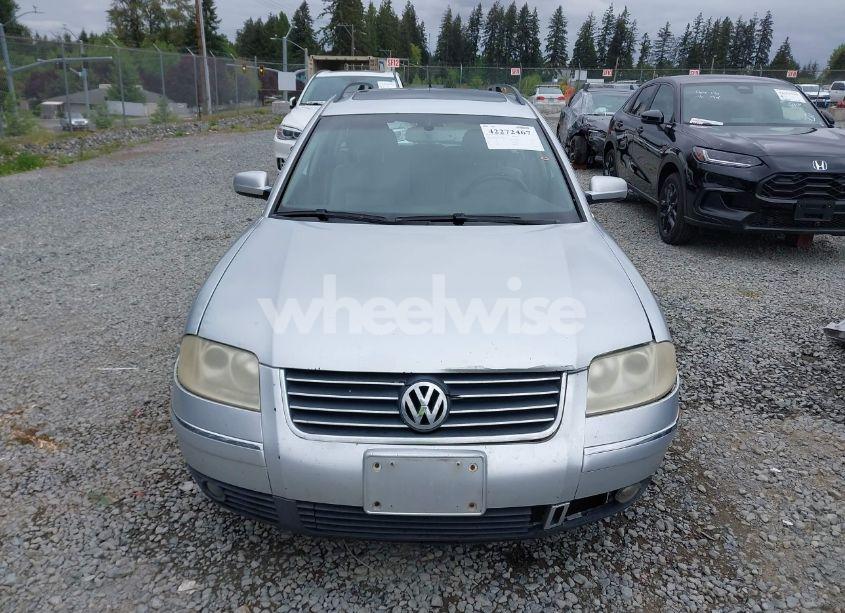 Photo 12 of 2003 Volkswagen Passat GLX (VIN WVWYH63B73E070842)