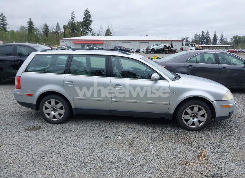 Photo 13 of 2003 Volkswagen Passat GLX (VIN WVWYH63B73E070842)