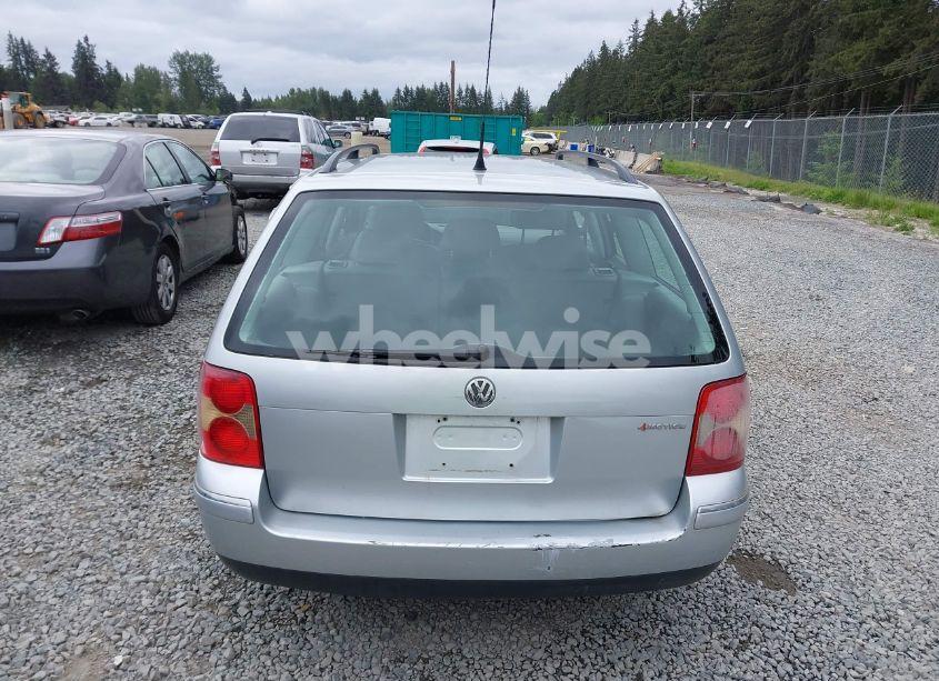 Photo 16 of 2003 Volkswagen Passat GLX (VIN WVWYH63B73E070842)