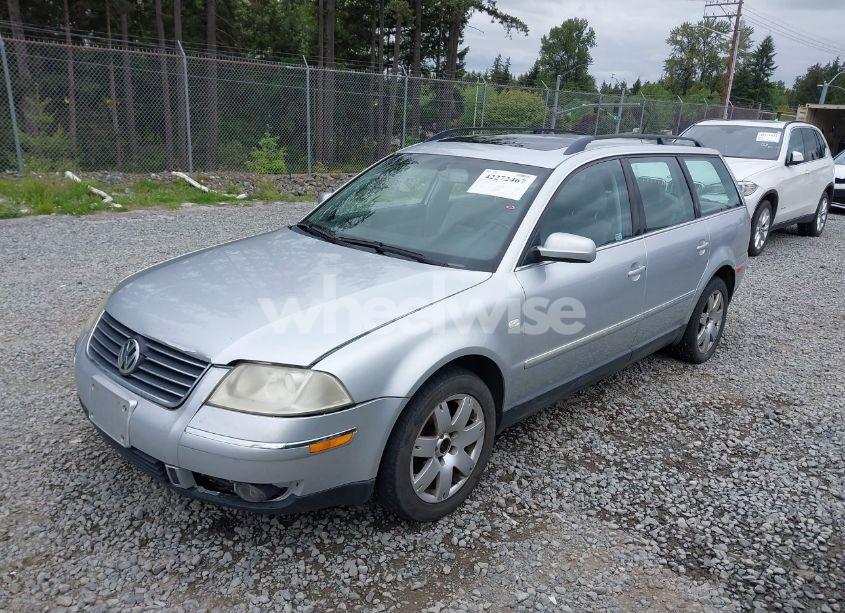 Photo 2 of 2003 Volkswagen Passat GLX (VIN WVWYH63B73E070842)