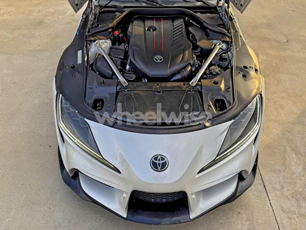 Photo 7 of 2021 TOYOTA SUPRA BASE (VIN WZ1DB0C02MW042827)