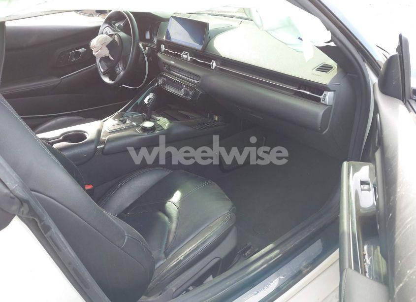 Photo 5 of 2021 Toyota Gr SUPRA 3.0 PREMIUM (VIN WZ1DB0C09MW039777)