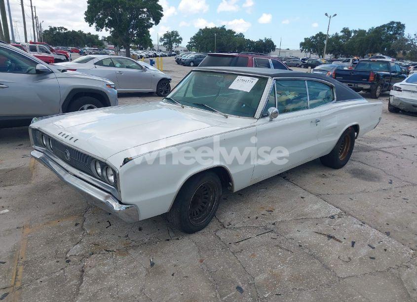 Photo 2 of 1967 Dodge Charger (VIN XP29H72222615)