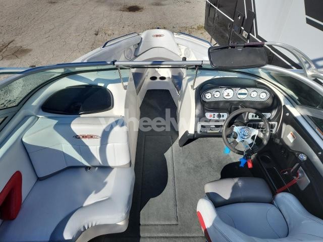 Photo 10 of 2004 MASTERCRAFT BOAT N/A (VIN XXXXXMBCNUBA0G304)