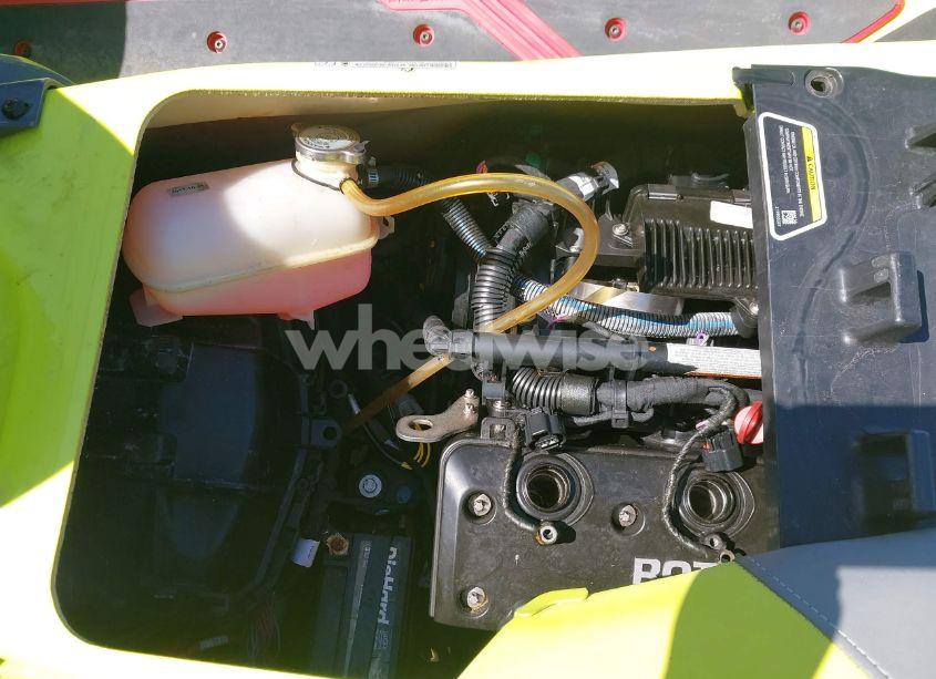 Photo 10 of 2018 Sea Doo RXT-300 (VIN YDV04517K718)