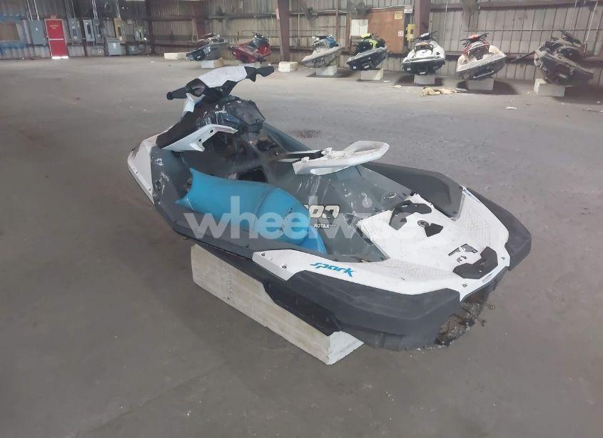 Photo 3 of 2020 Sea Doo RXT-300 (VIN YDV13662I920)