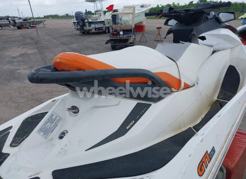 Photo 8 of 2011 Seadoo Gti 130 (VIN YDV30955F111)