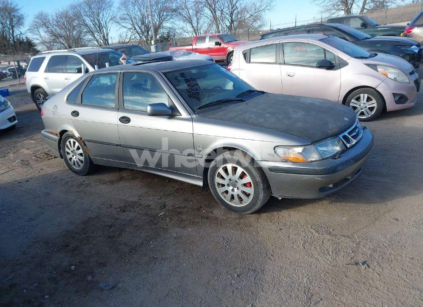 2001 Saab 9-3 SE (VIN YS3DF55K812052949) main photo
