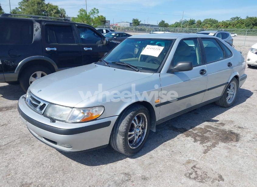 Photo 2 of 1999 Saab 9-3 SE (VIN YS3DF55P3X2062289)