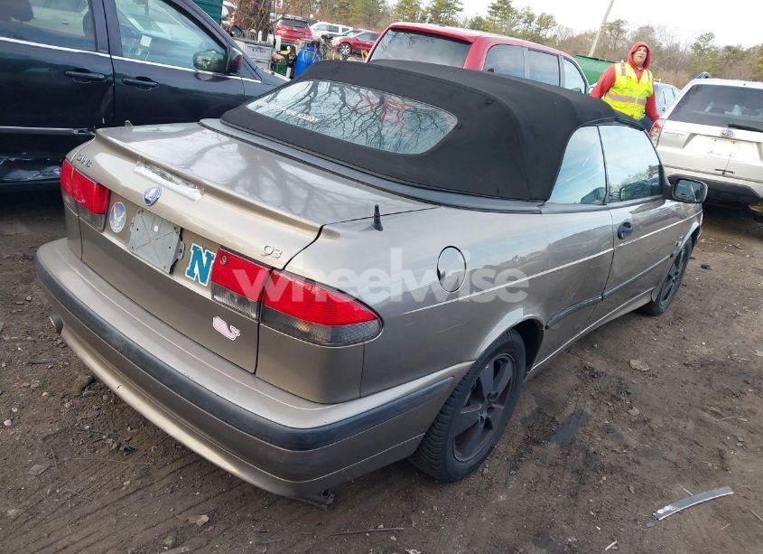 Photo 4 of 2003 Saab 9-3 SE (VIN YS3DF78K737001021)