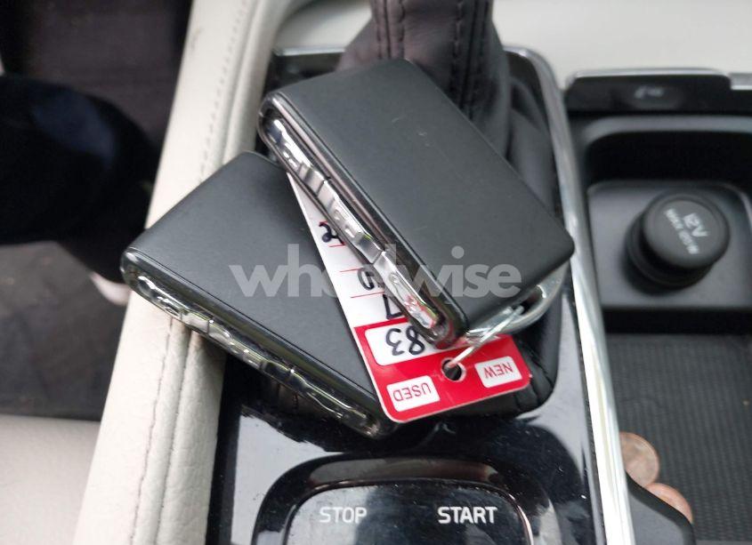 Photo 11 of 2017 Volvo S90 T5 MOMENTUM (VIN YV1102AK1H1017857)