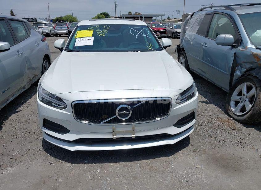 Photo 13 of 2017 Volvo S90 T5 MOMENTUM (VIN YV1102AK1H1017857)