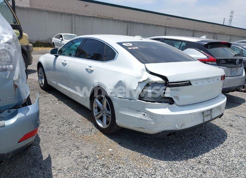 Photo 3 of 2017 Volvo S90 T5 MOMENTUM (VIN YV1102AK1H1017857)