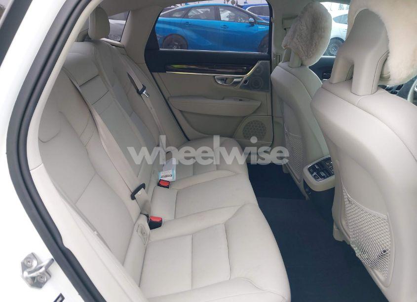 Photo 8 of 2017 Volvo S90 T5 MOMENTUM (VIN YV1102AK1H1017857)