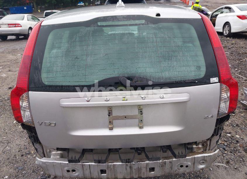 Photo 17 of 2010 Volvo V50 2.4I (VIN YV1382MW7A2577799)