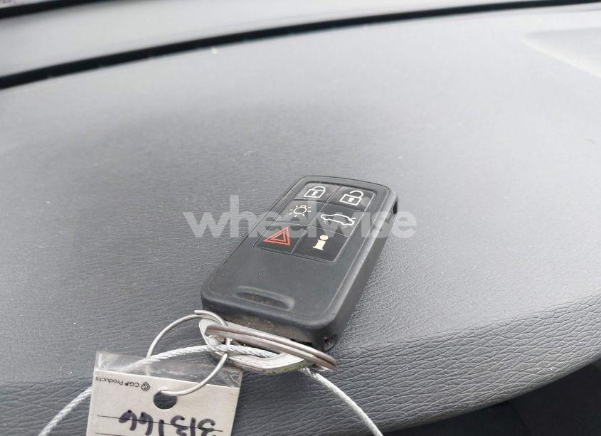 Photo 11 of 2015 Volvo S60 T5 PREMIER PLUS (VIN YV140MFC9F1313166)