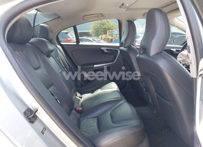 Photo 8 of 2013 Volvo S60 T5 PLATINUM (VIN YV1612FH1D2200826)