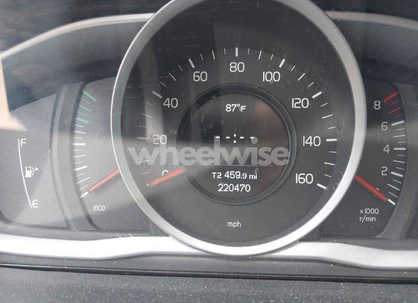 Photo 7 of 2014 Volvo S60 T5/T5 PLATINUM/T5 PREMIER/T5 PREMIER PLUS (VIN YV1612FH2E1285649)