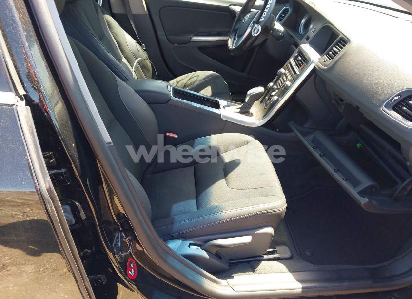 Photo 5 of 2013 Volvo S60 T5/T5 PLATINUM/T5 PREMIER/T5 PREMIER PLUS (VIN YV1612FH3D2171359)